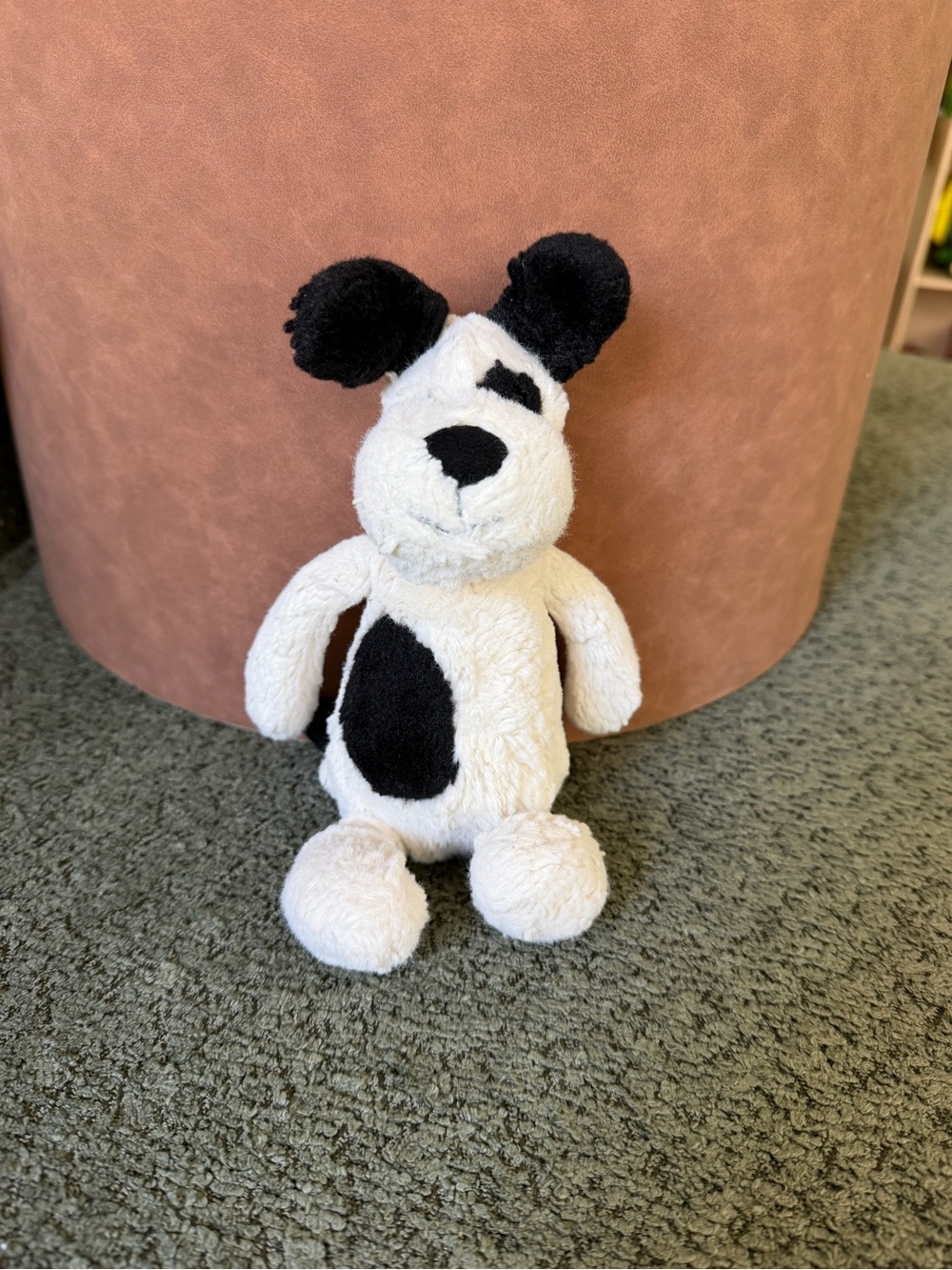 Small Jellycat Bashful Black & Cream Puppy
